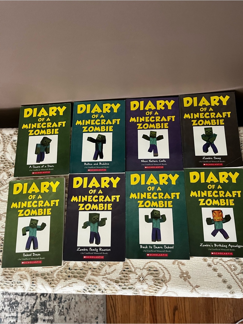 Diary of a Minecraft Zombie Book Collection - Bundle 8 Chapter Books